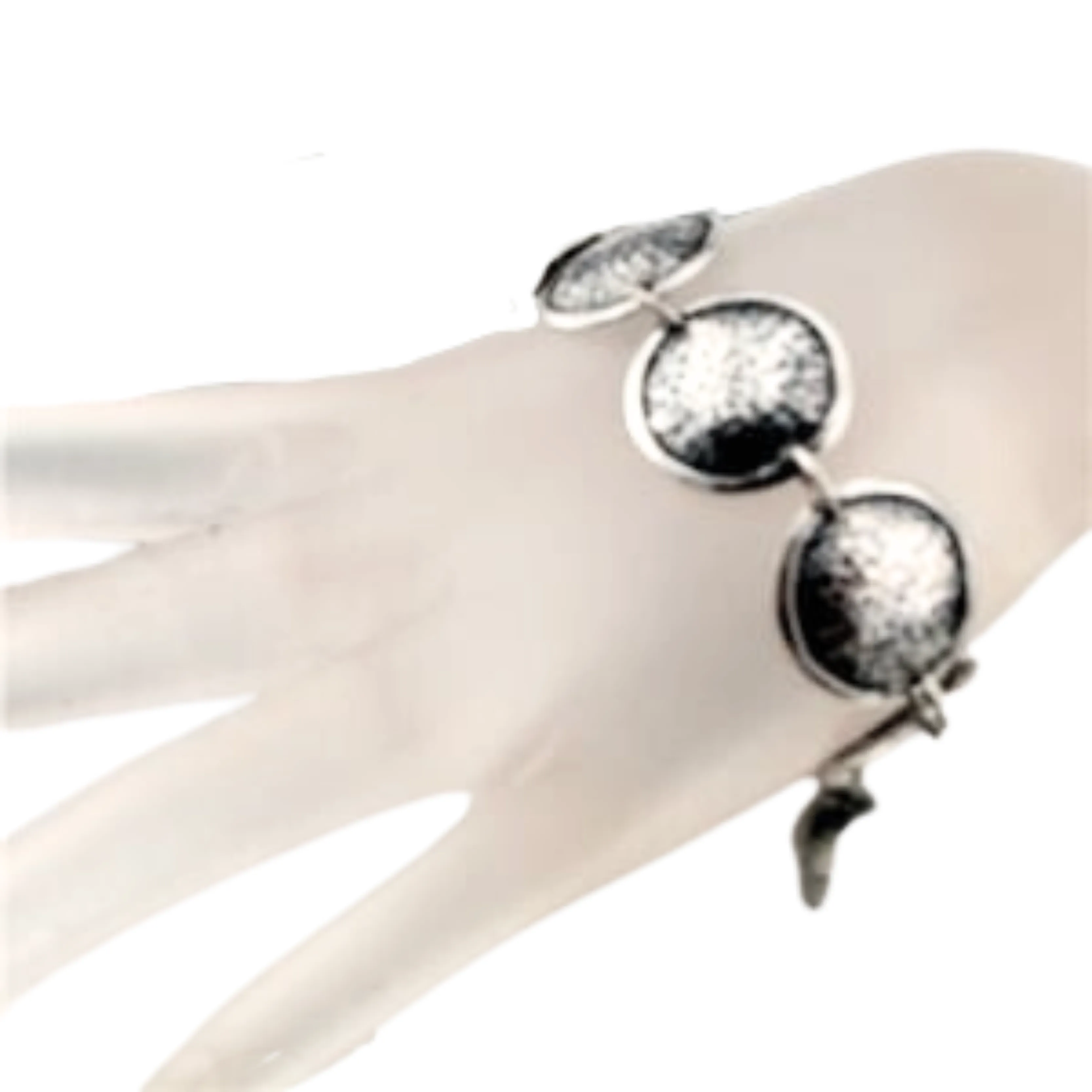 Hadar Designers Handmade Art Hammered 925 Sterling Silver Bracelet (H)